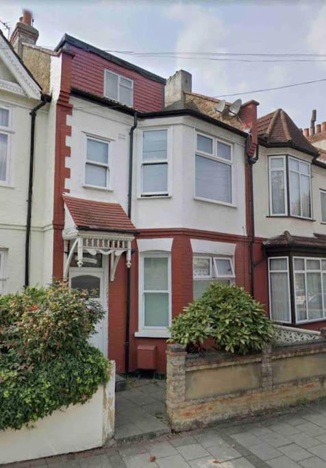 Private Guest Rooms In Tooting London Eksteriør billede