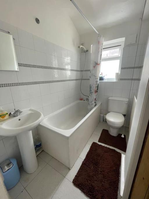 Private Guest Rooms In Tooting London Eksteriør billede